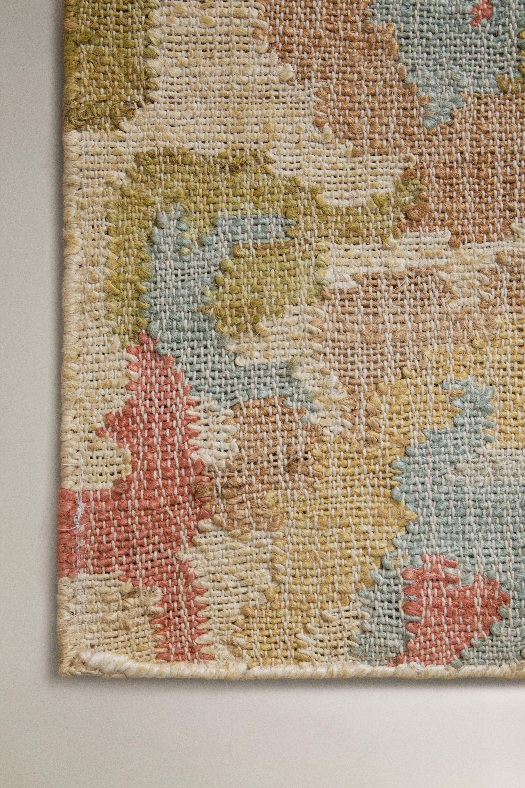 FLORAL JUTE AREA RUG
